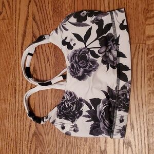 Lululemon energy bra